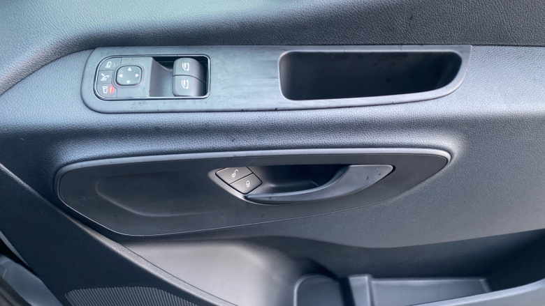 Mercedes-Benz Sprinter 315Cdi L2 Diesel Rwd 3.5t H2 Pro Van 9G-Tronic